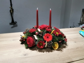 Traditional Red Table Arrangement